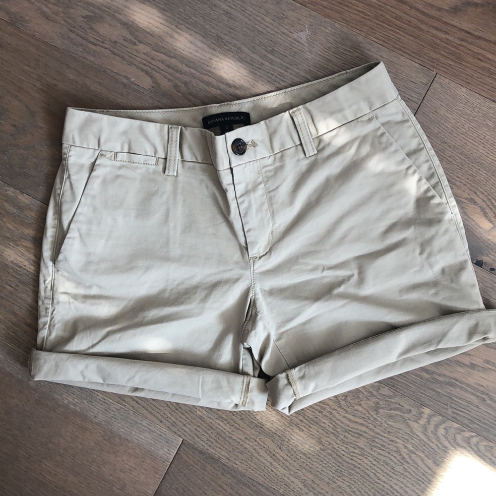 BR khaki shorts